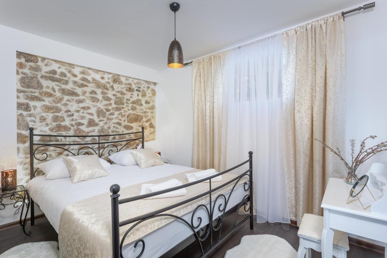 Apartments Mikulin Family Punat Ngoại thất bức ảnh