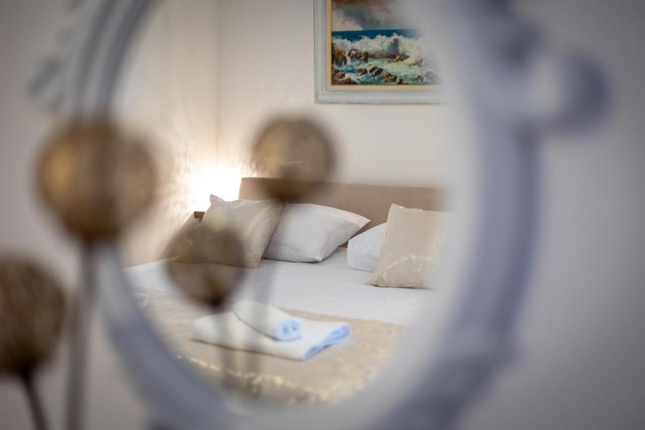Apartments Mikulin Family Punat Ngoại thất bức ảnh